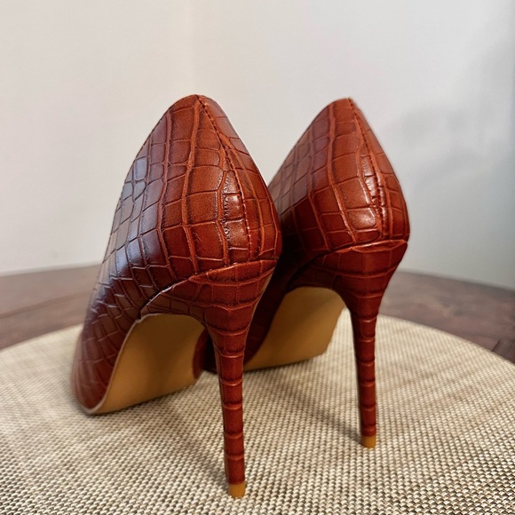 Shoes/Heels size 39 - Picture 3 of 4